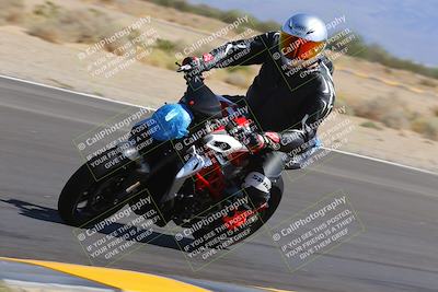 media/Oct-03-2022-Moto Forza (Mon) [[5f077a3730]]/Beginner Group/Session 3 (Turn 15 Inside)/